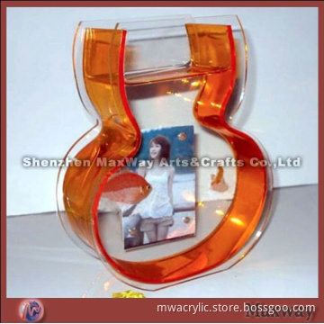 Ingenious Eight-shaped Clear Tabletop Acrylic Fish Bowl/Fish Jar/Tank/Aquarium with Photo Frame